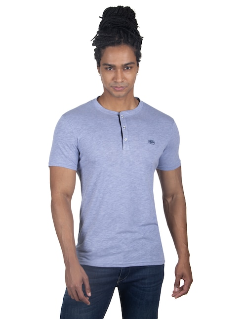 Playera cuello henley para hombre 1