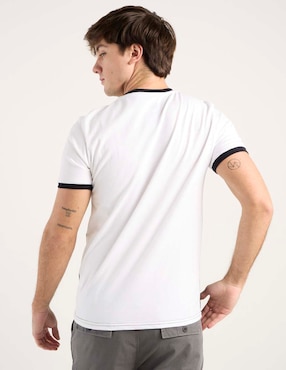 Playera Silver Plate cuello henley para hombre
