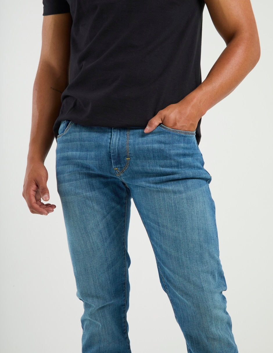 Jeans slim deslavado para hombre 7