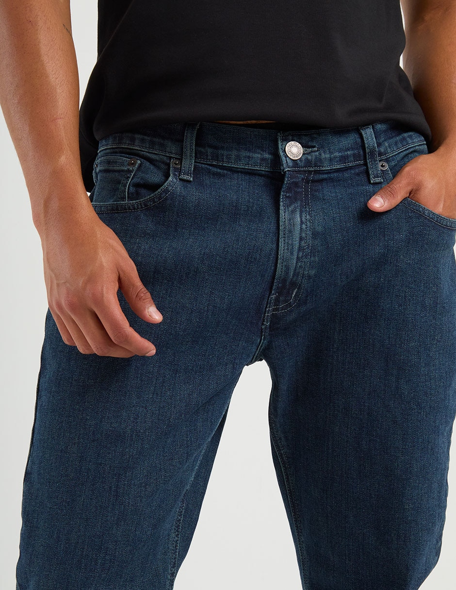 Jeans recto lavado obscuro para hombre 6