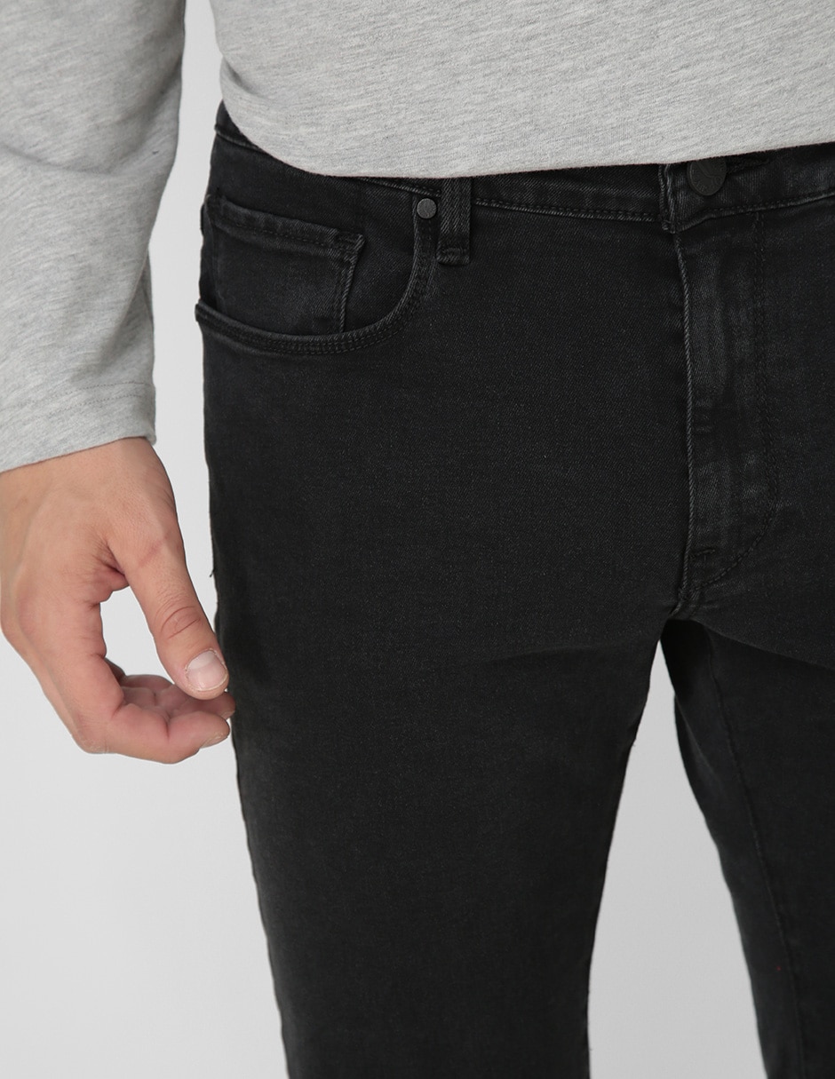 Jeans slim lavado obscuro para hombre 4