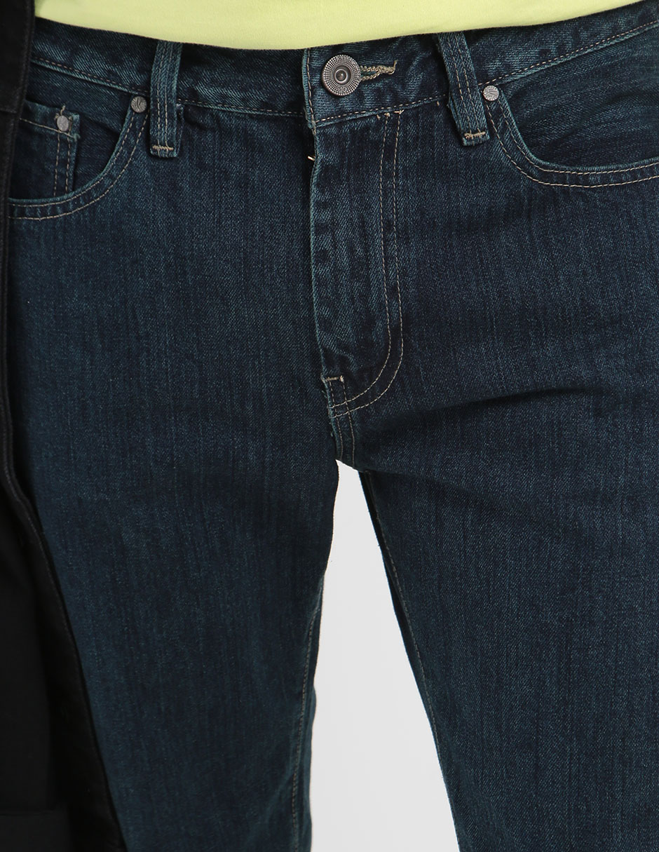 Jeans straight lavado obscuro para hombre 4