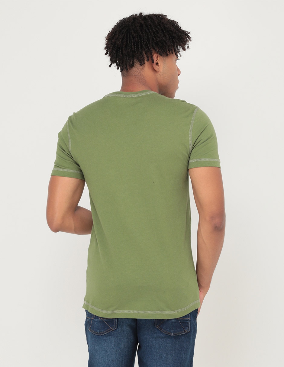 Playera Silver Plate cuello V para hombre