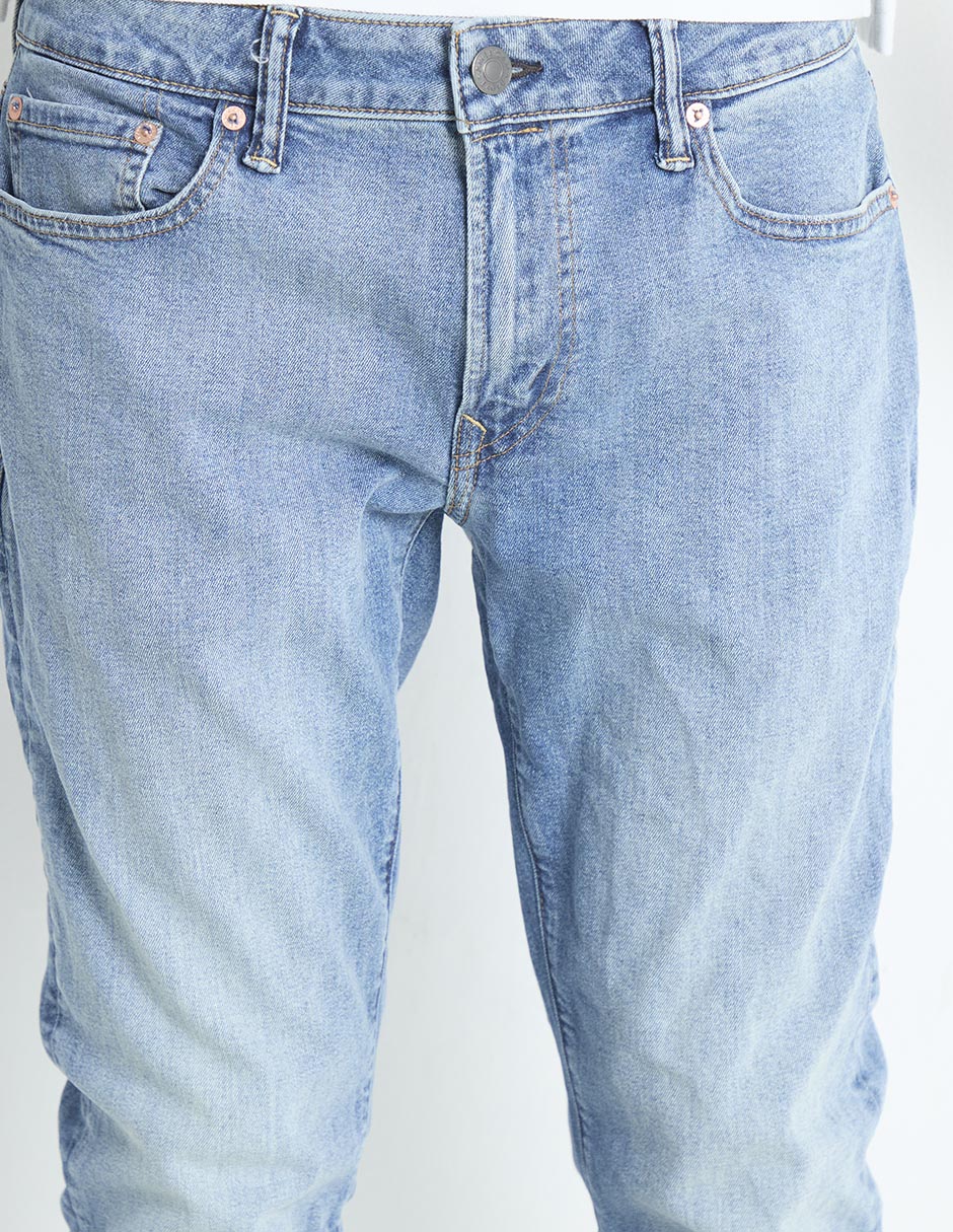 Jeans slim deslavado para hombre 4