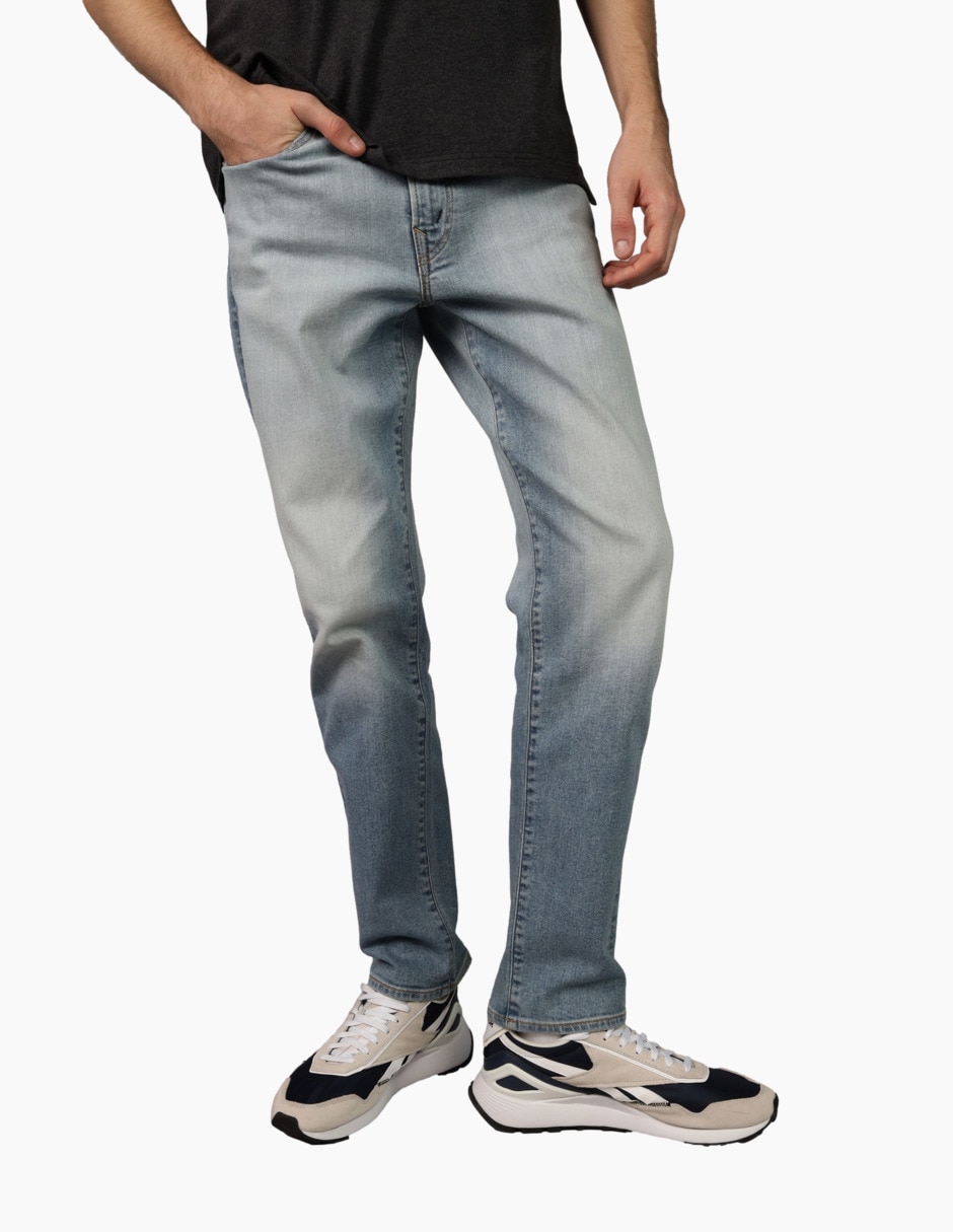 Jeans straight lavado claro para hombre Jeans straight lavado claro para hombre