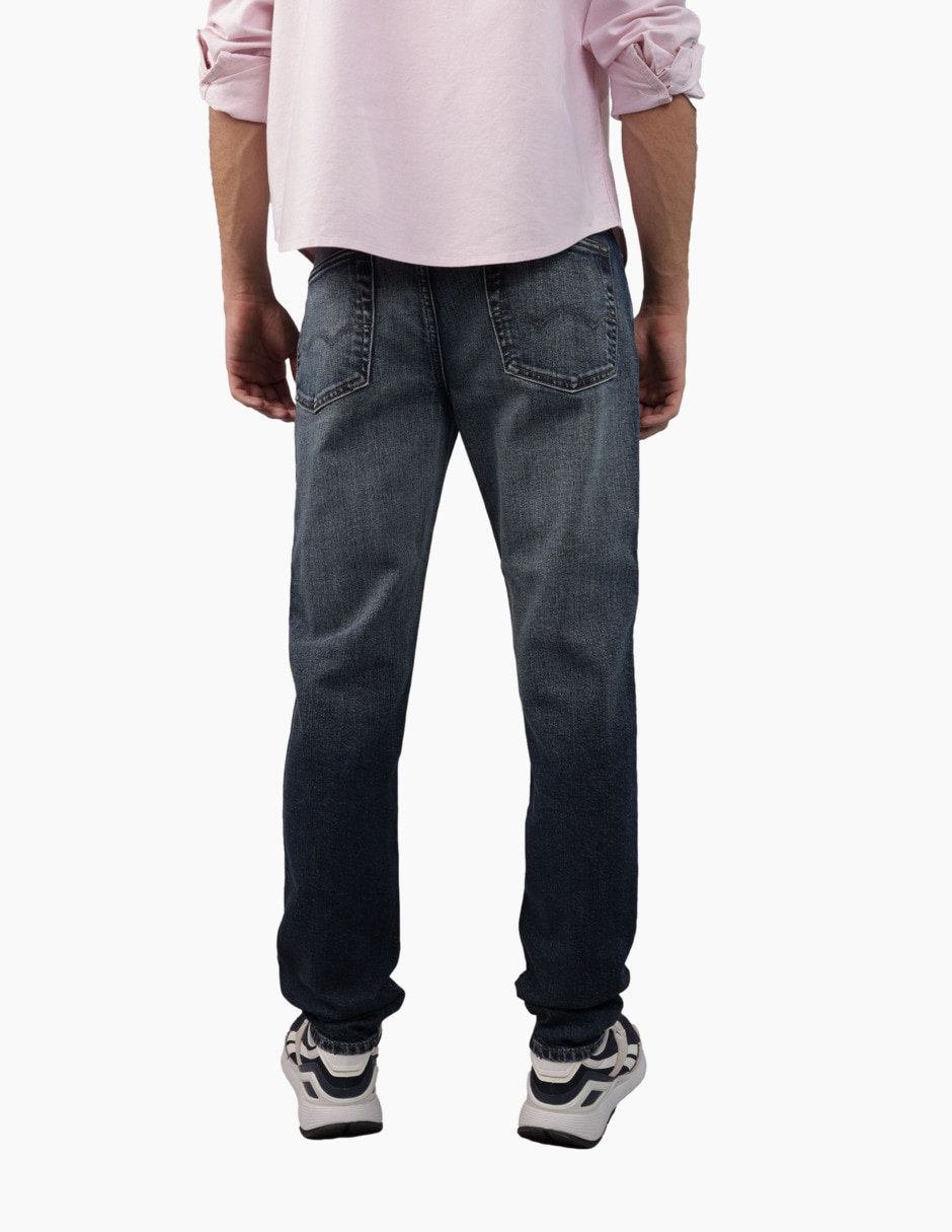 Jeans slim deslavado para hombre 4
