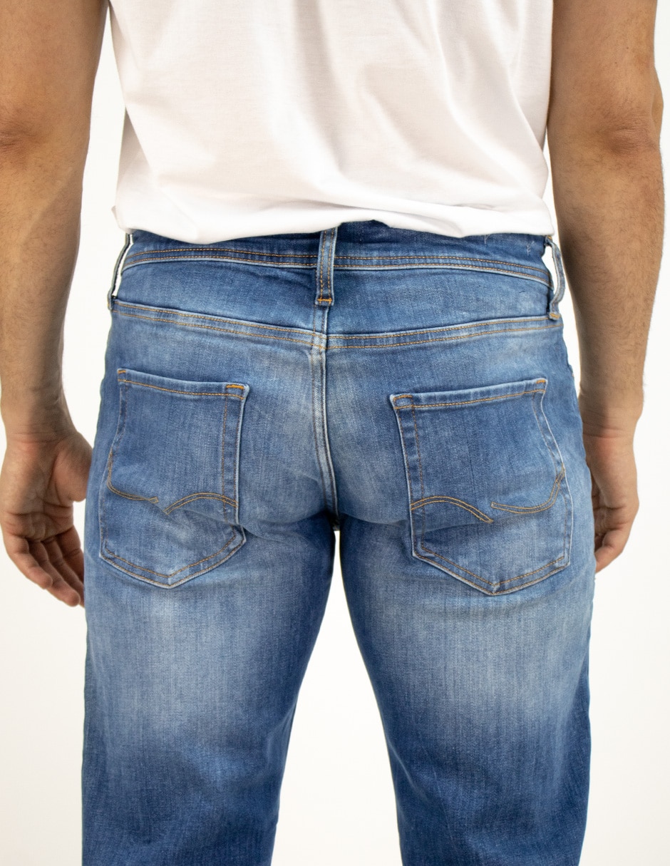 Jeans staight lavado medio para hombre 4