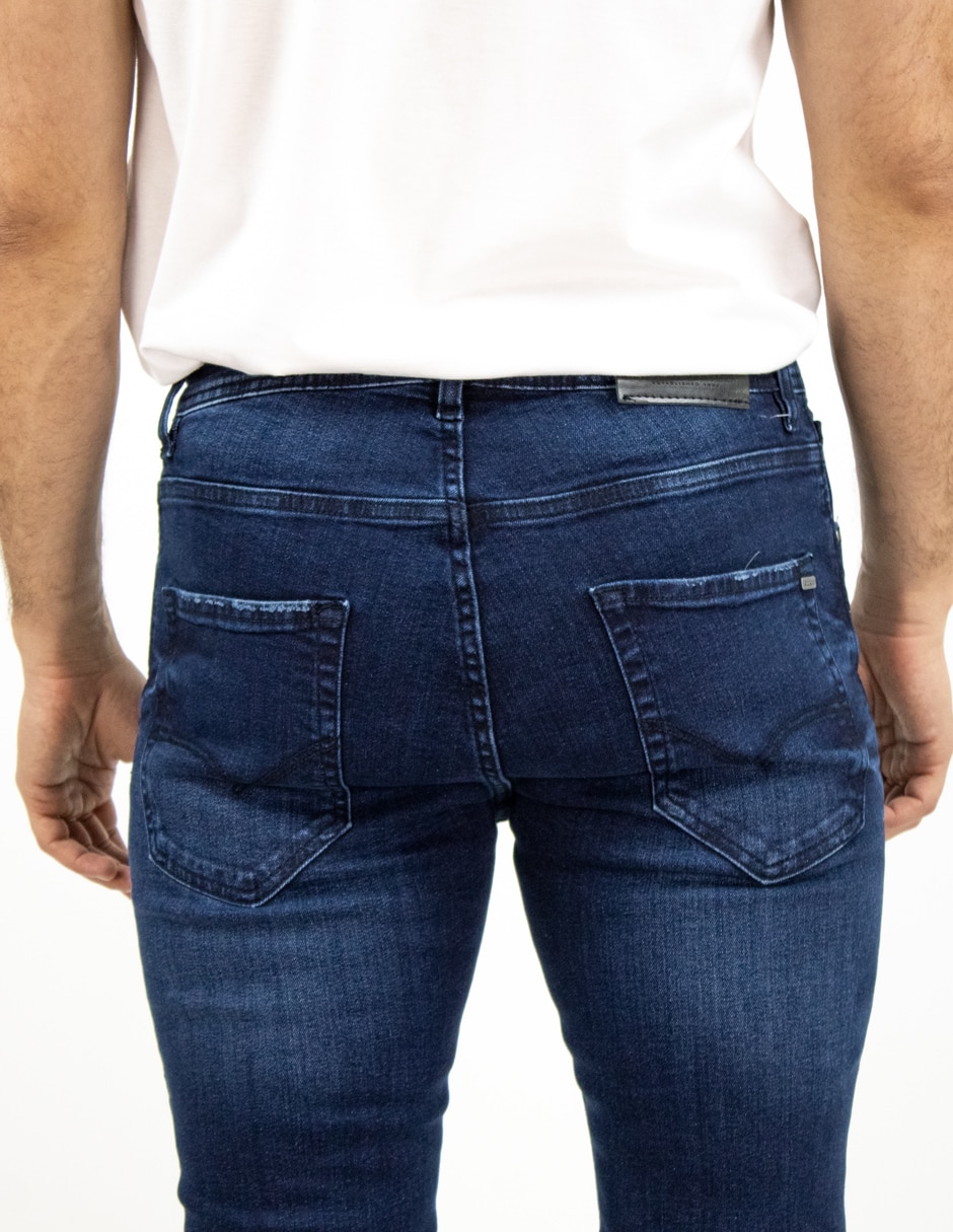 Jeans straight deslavado para hombre 4