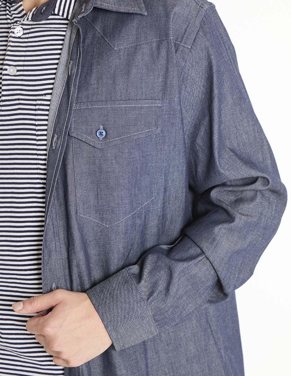 Sobrecamisa casual de mezclilla manga larga para hombre 4