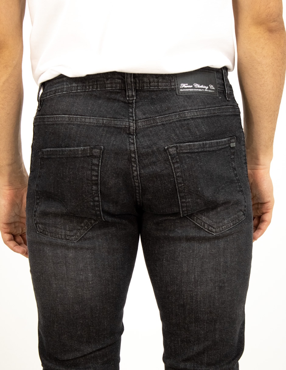 Jeans straigt deslavado para hombre 4
