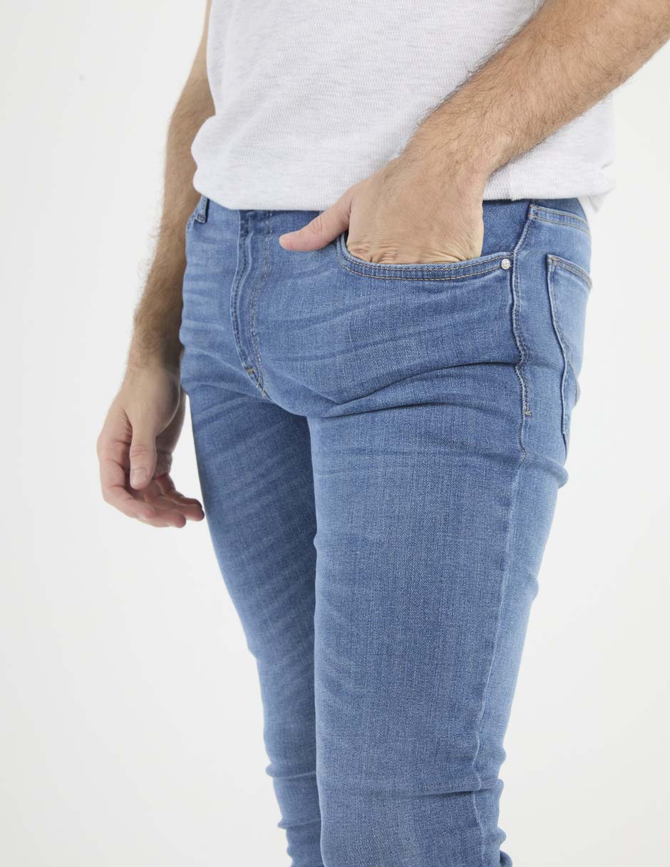 Jeans super skinny stone wash para hombre 4