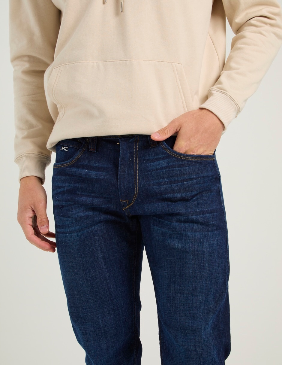 Jeans slim deslavado para hombre 4