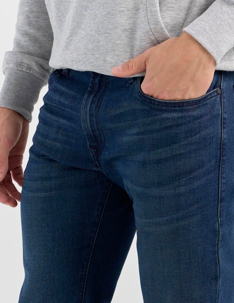 Jeans slim lavado stone wash para hombre 4