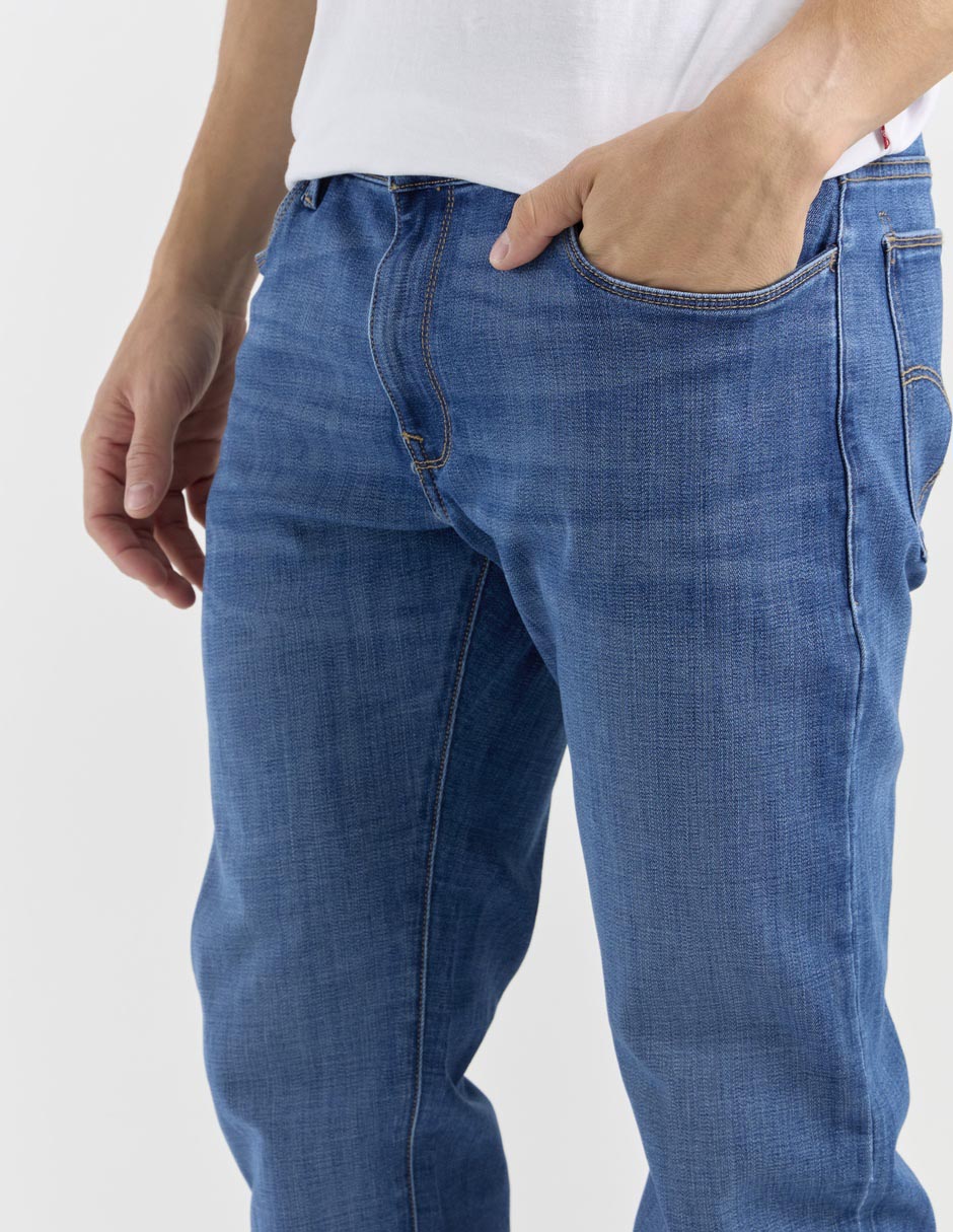 Jeans slim lavado stone wash para hombre 4