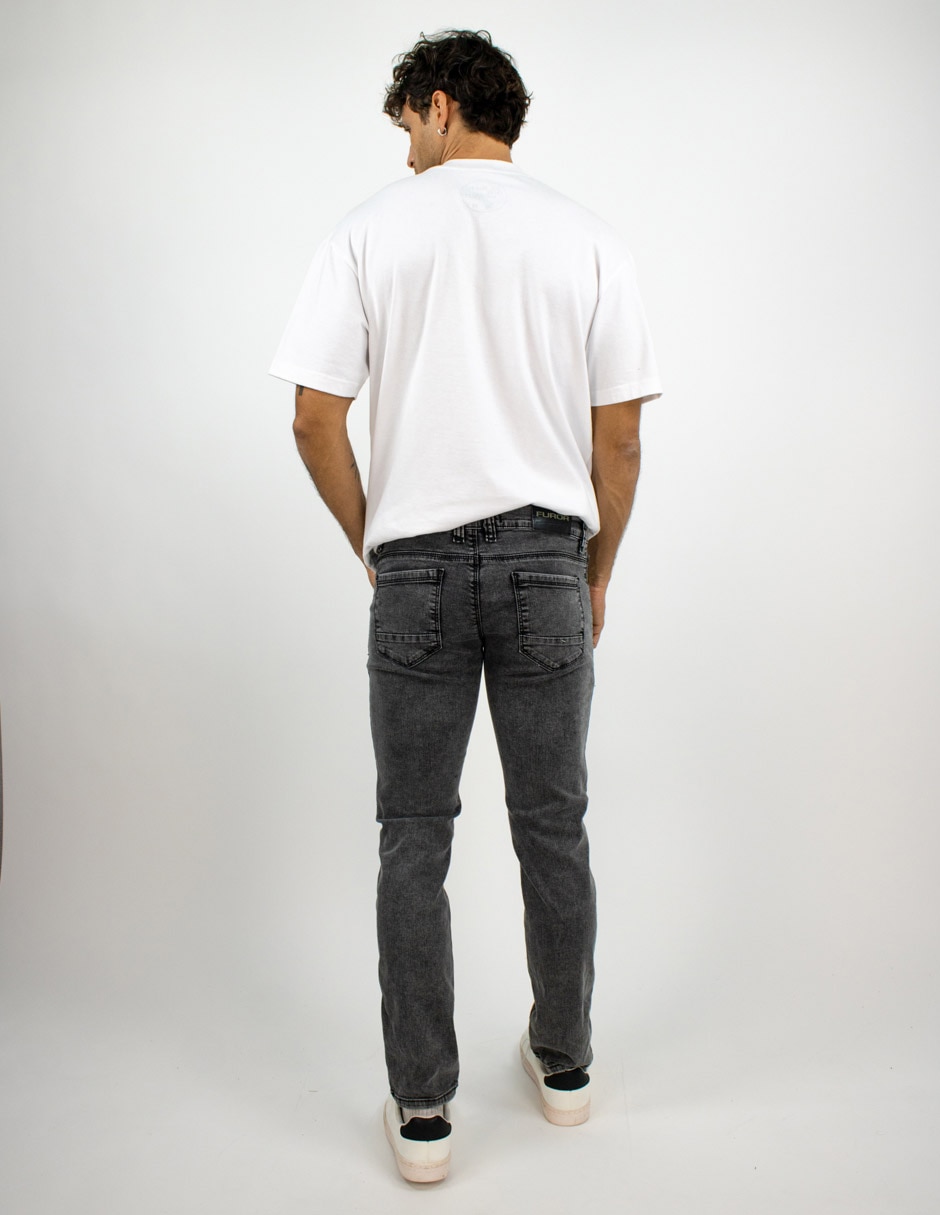 Jeans slim deslavado para hombre 2