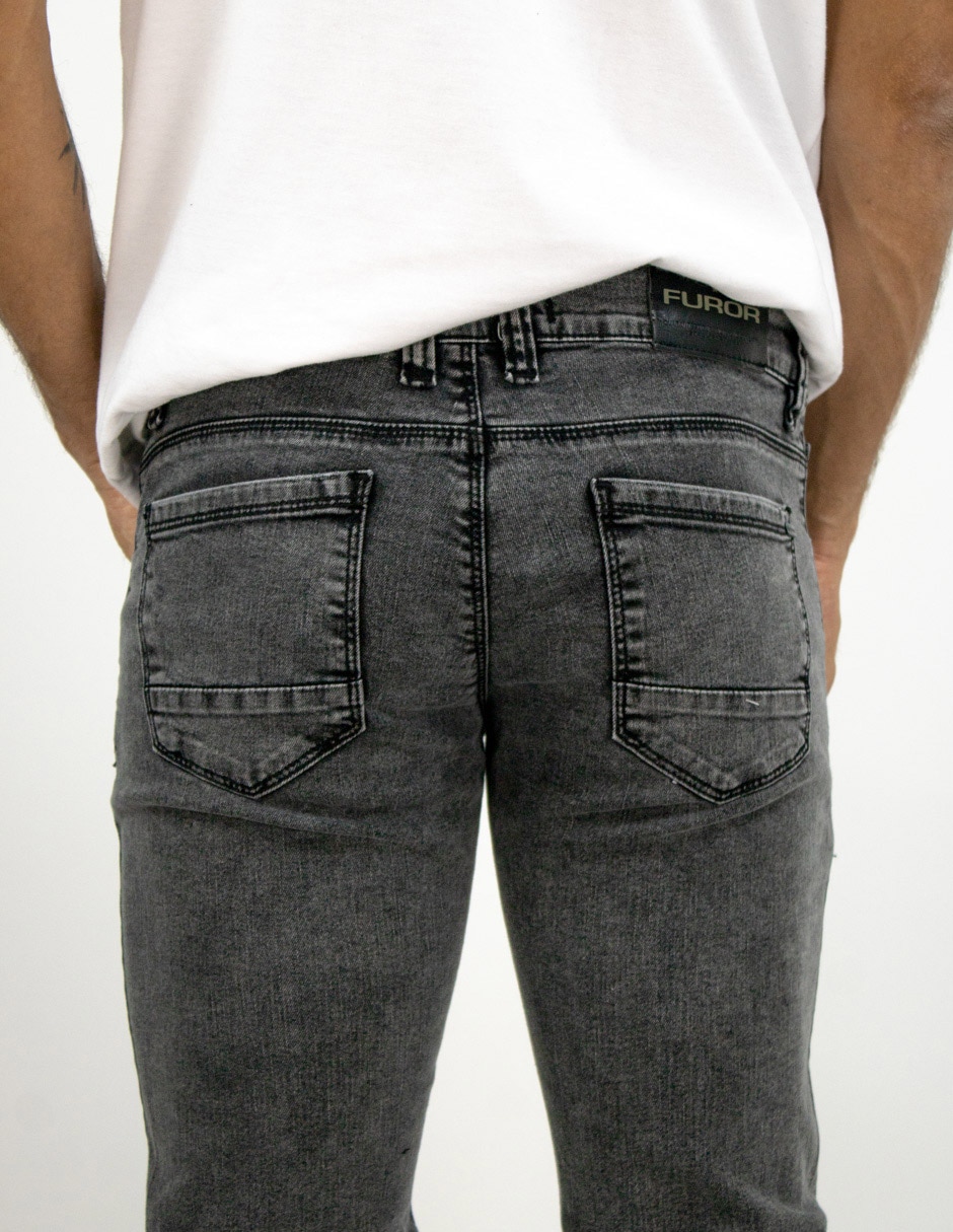Jeans slim deslavado para hombre 4