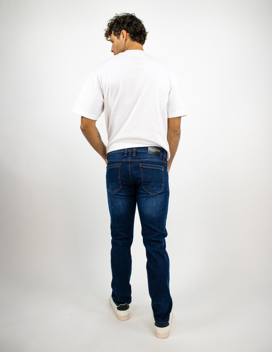 Jeans slim deslavado para hombre 2