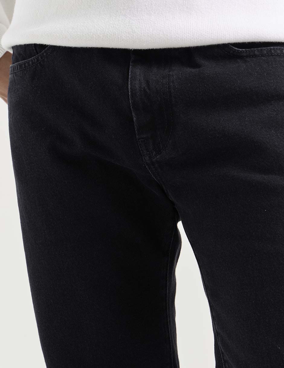 Jeans straight lavado obscuro para hombre 4